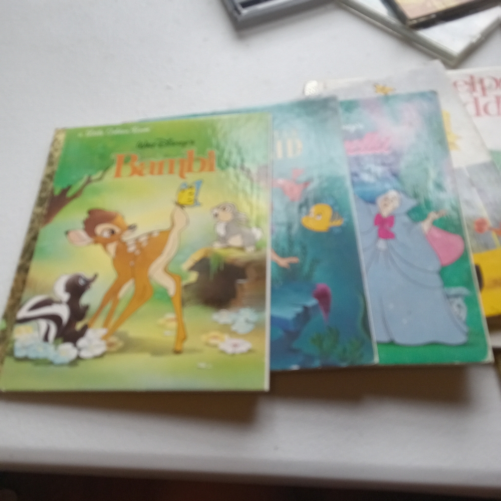 Disney Bambi and Cinderella Storybook Set - Green, Blue, Orange Little GOLDEN